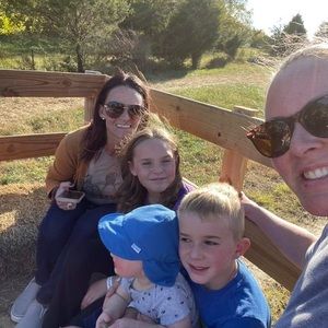 Meet your Posher, Christie